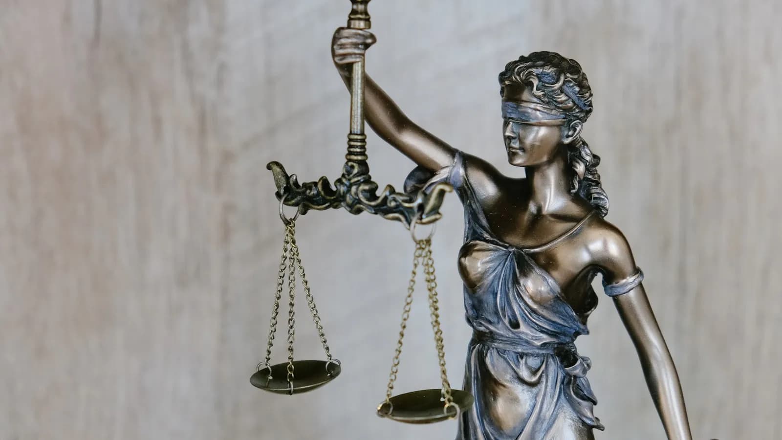 7 Brand Deal Contract Clauses That Are Quietly Costing Creators Thousands